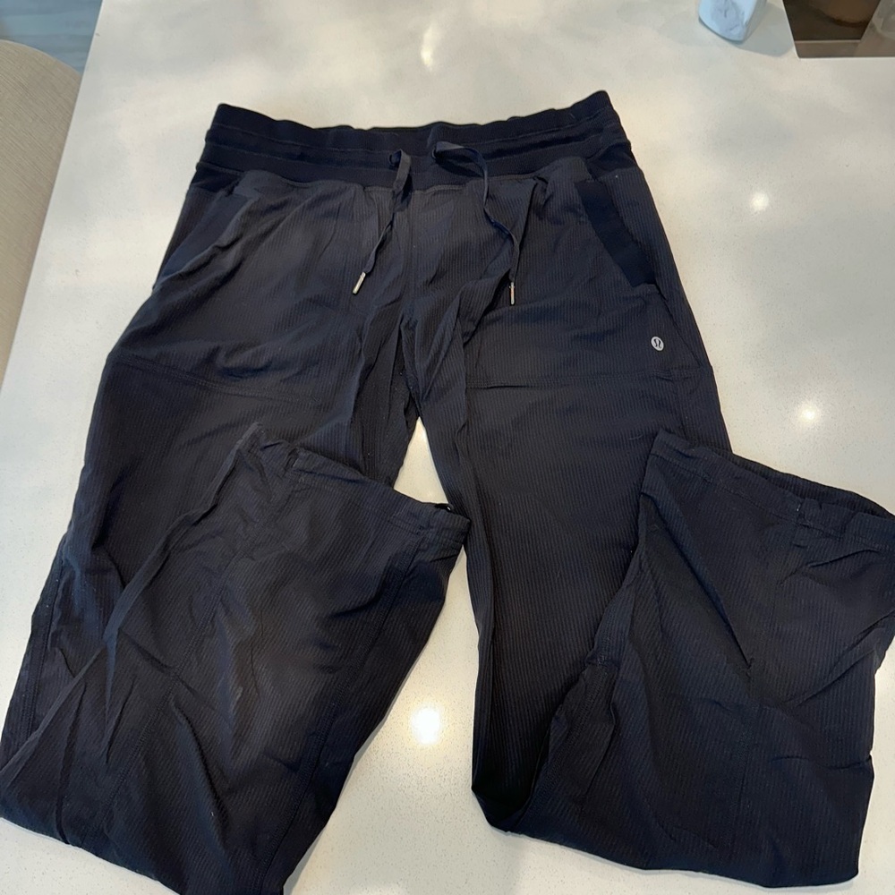 Lululemon Women’s Dance Studio Mid Rise Black Pants Regular Length Size 10